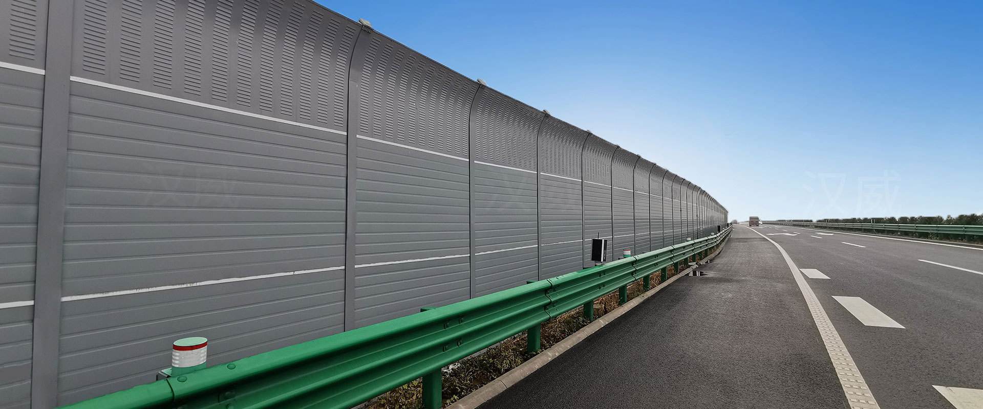 <a href=http://www.eldertrade.com.cn/news_article?news_id=138>高速公路安裝聲屏障</a>